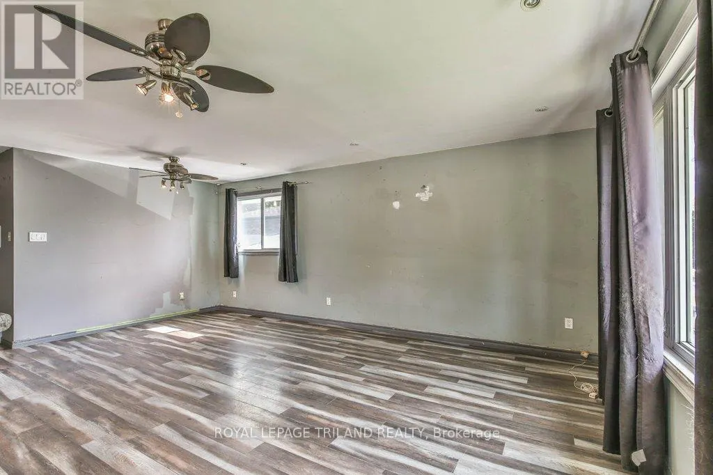 26 PONDEROSA CRESCENT