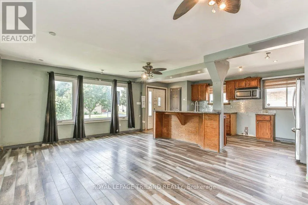 26 PONDEROSA CRESCENT