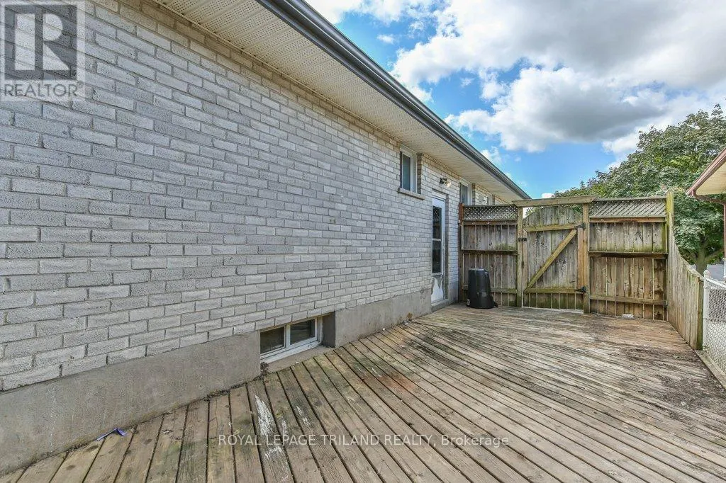 26 PONDEROSA CRESCENT