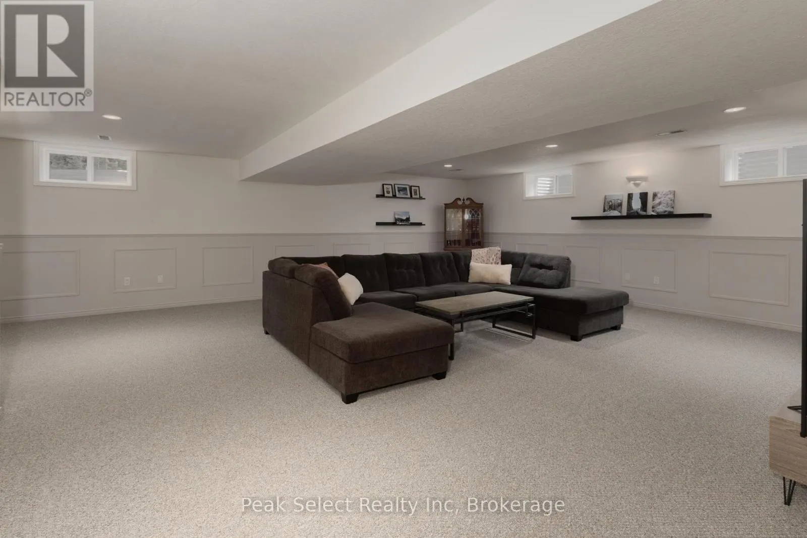 62 KILLORAN CRESCENT