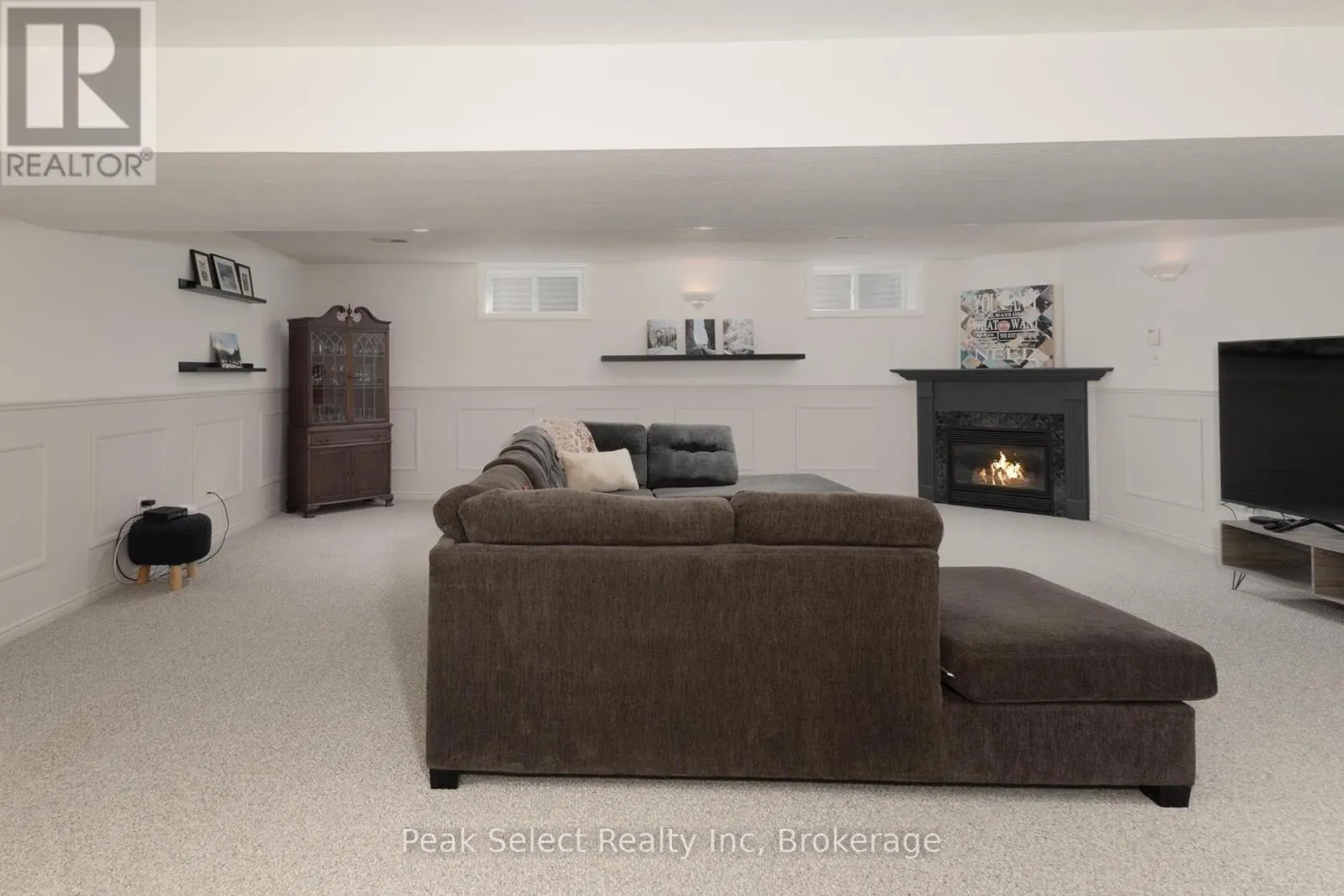 62 KILLORAN CRESCENT