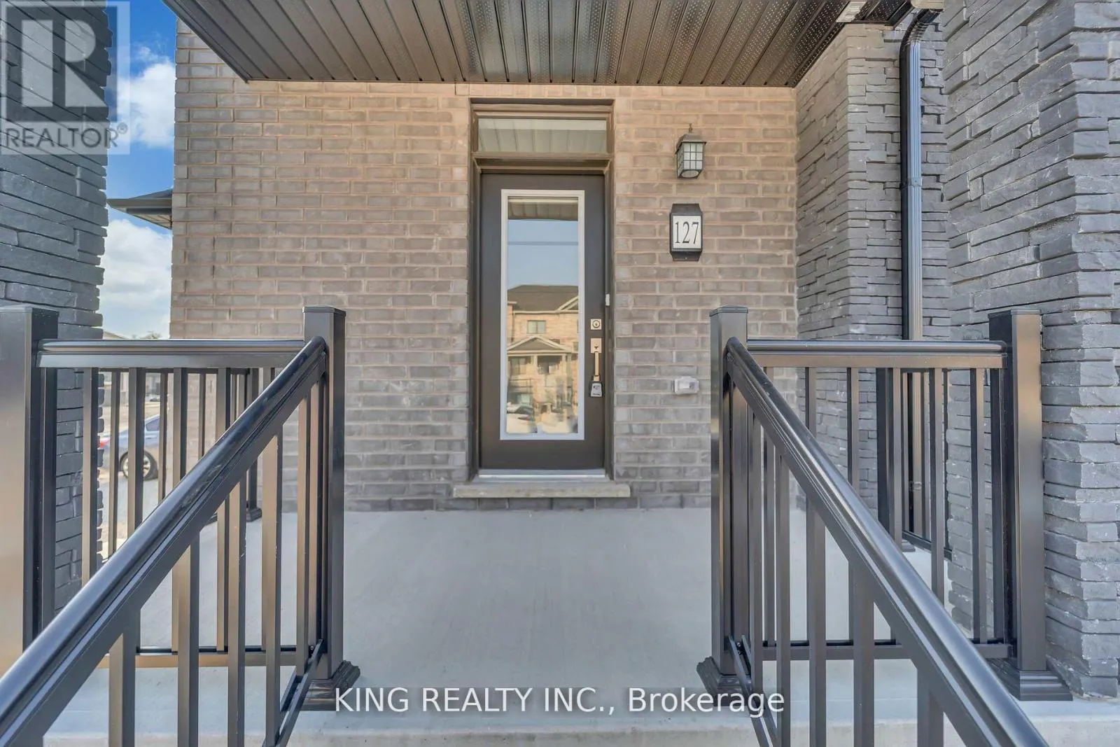 127 BLACKSMITH DRIVE
