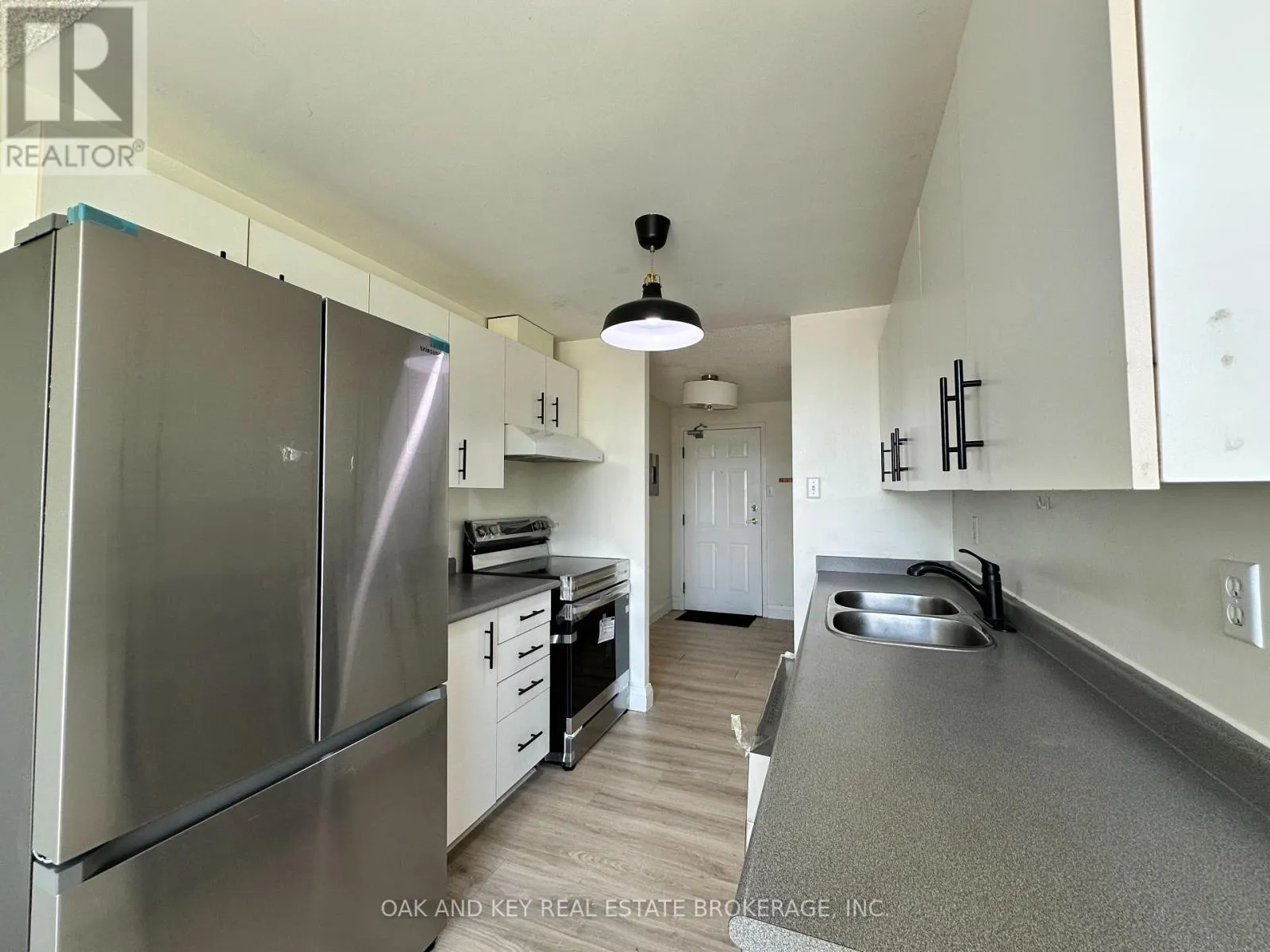 403 - 77 BASELINE ROAD W, #403