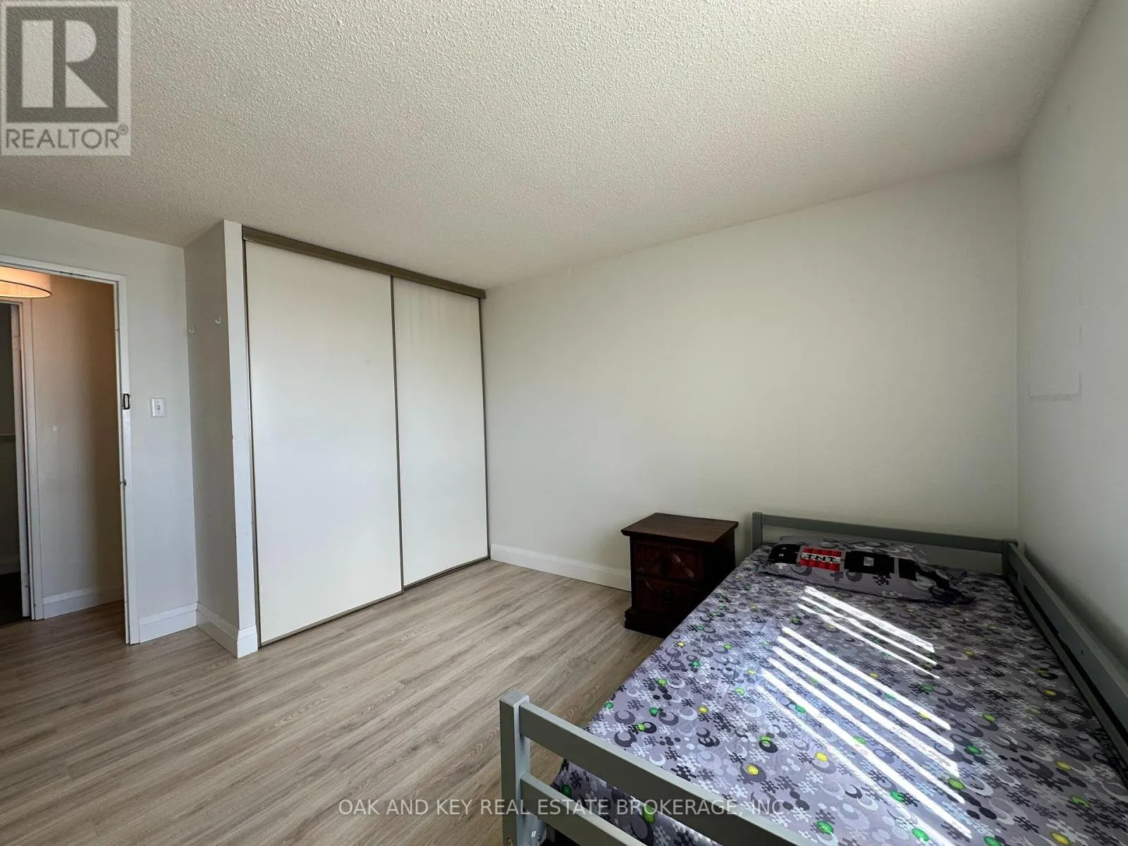 403 - 77 BASELINE ROAD W, #403