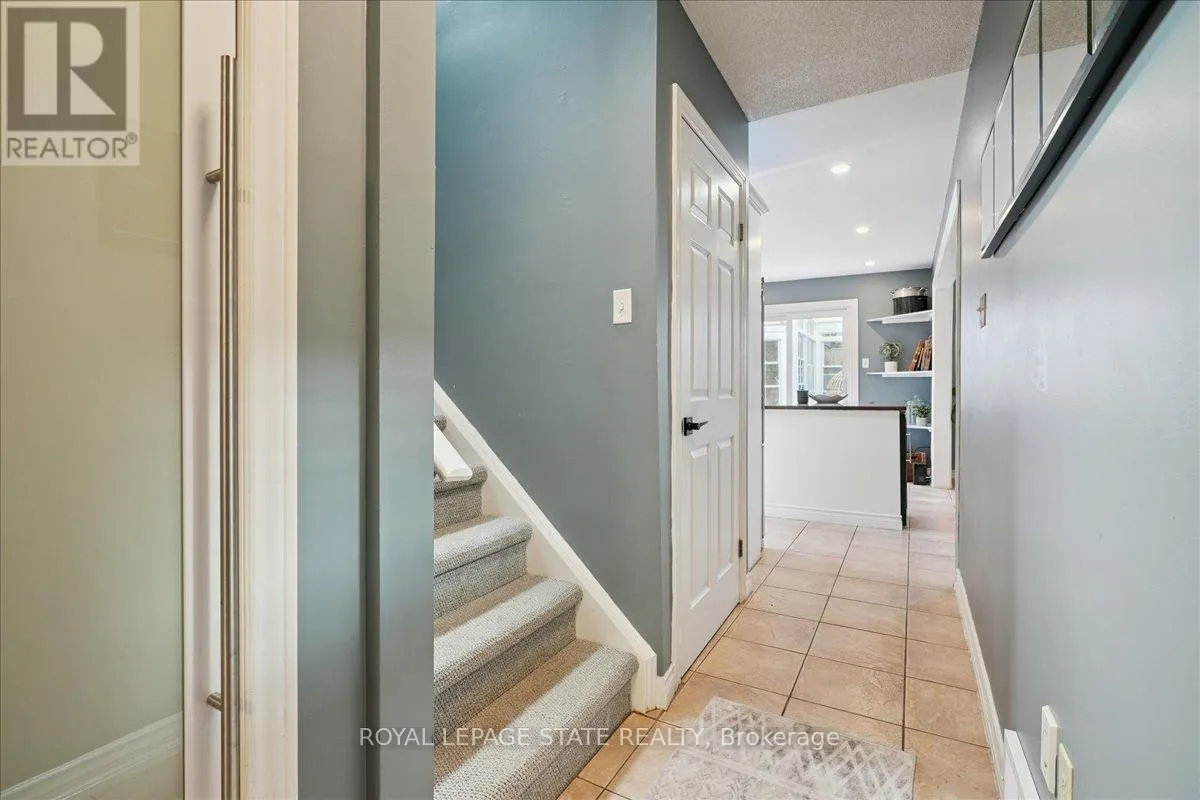 4577 ST VOLODYMYR CRESCENT