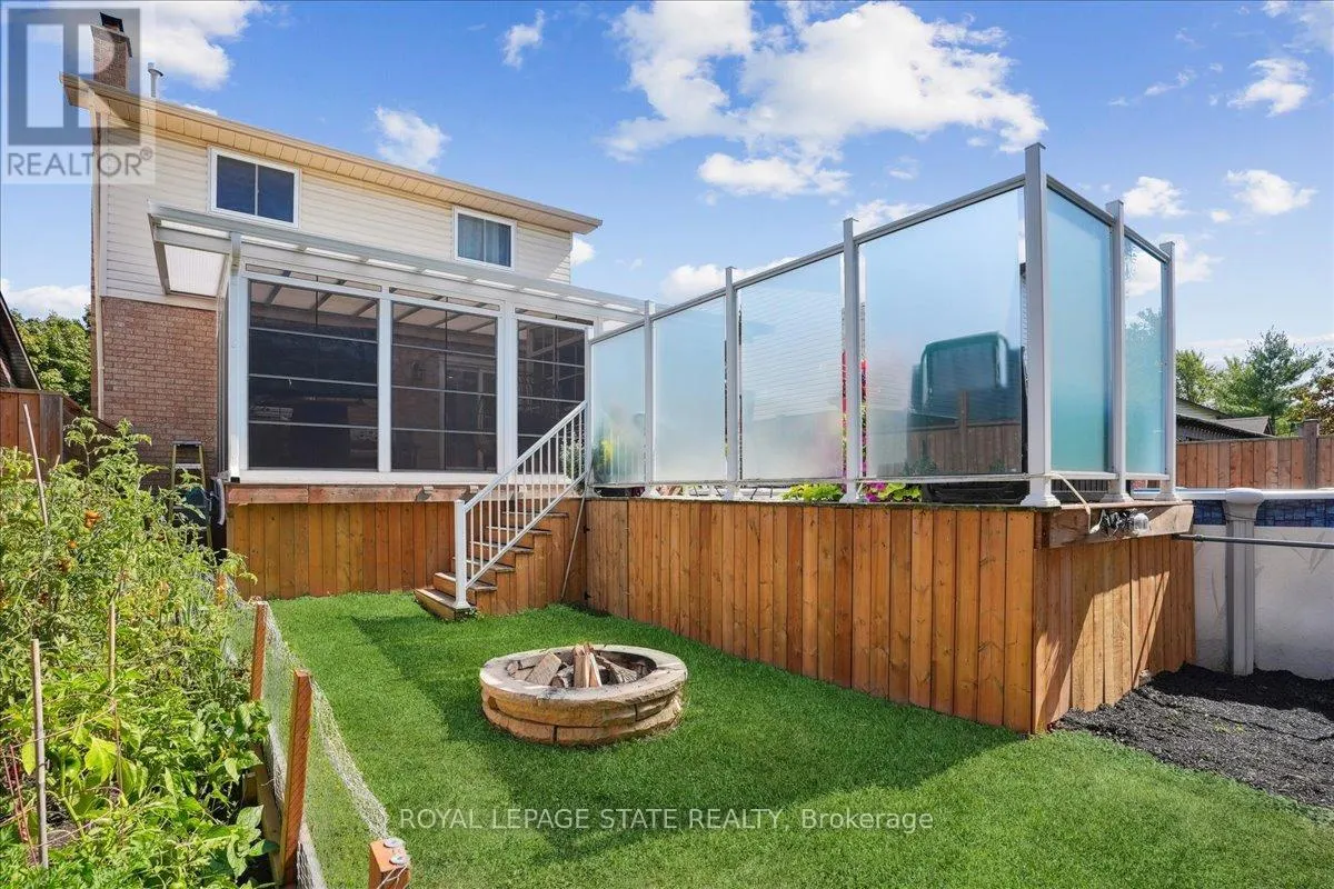 4577 ST VOLODYMYR CRESCENT