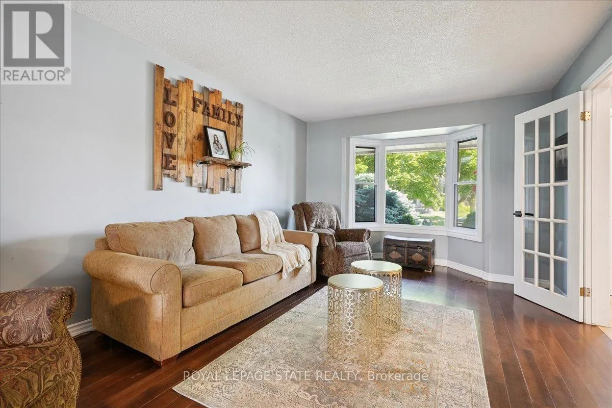 4577 ST VOLODYMYR CRESCENT