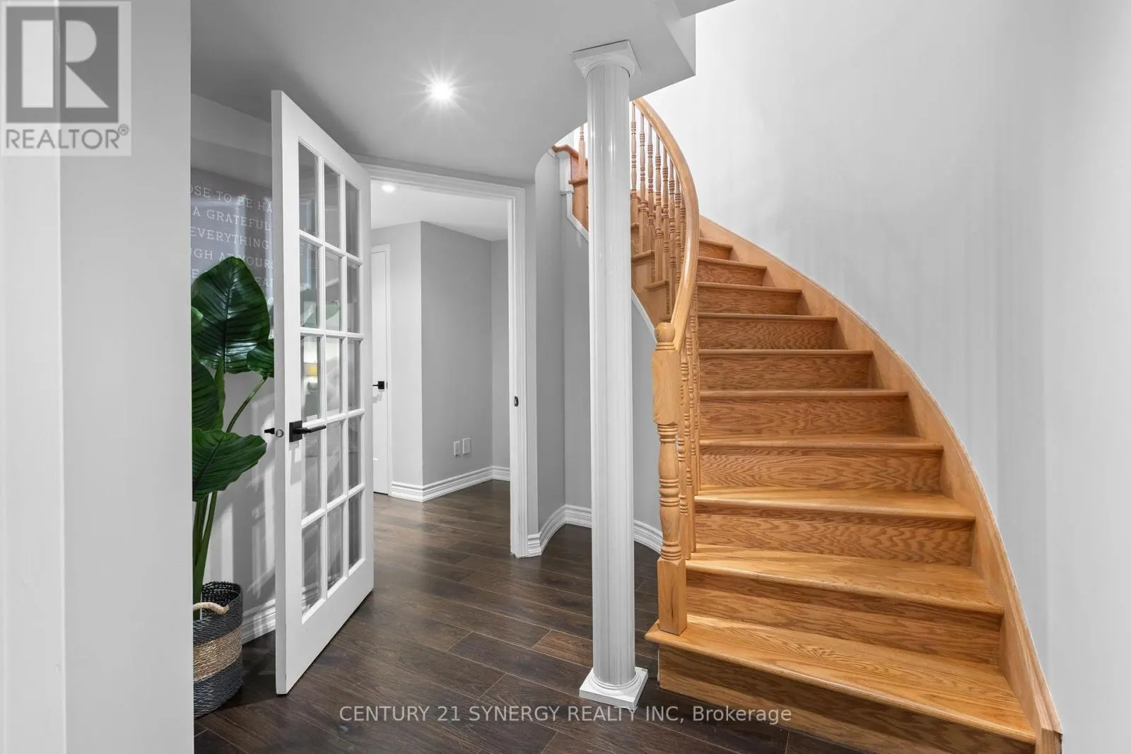711 MERKLEY DRIVE