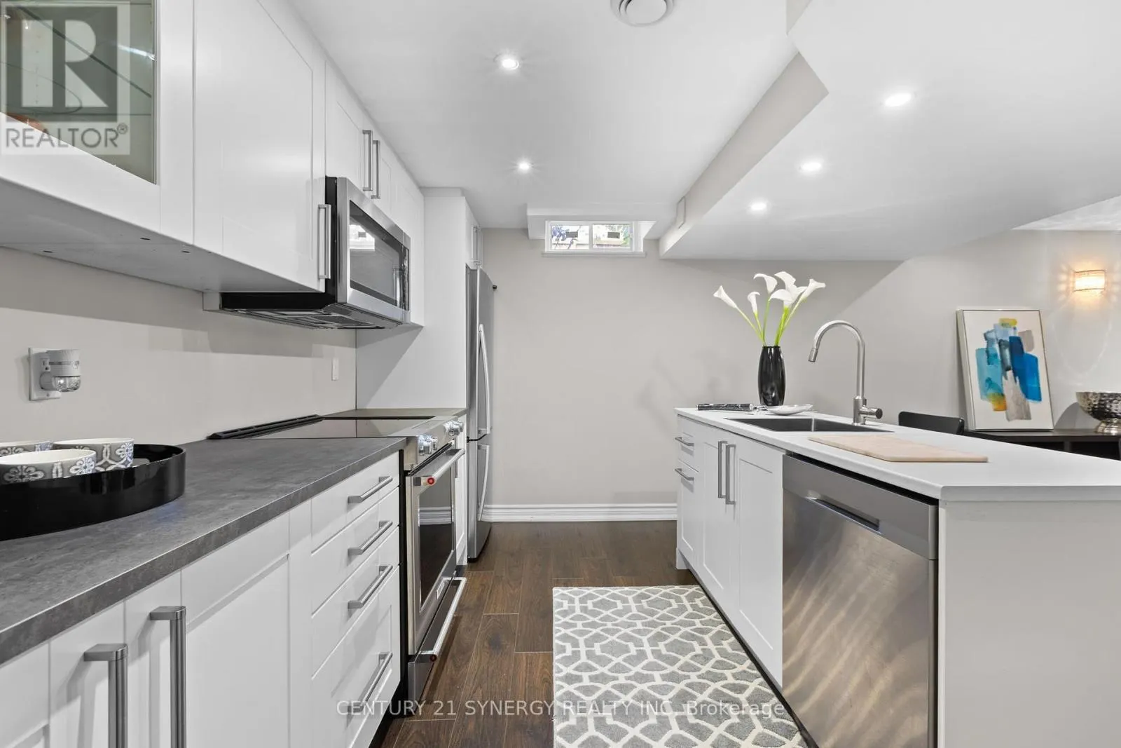 711 MERKLEY DRIVE