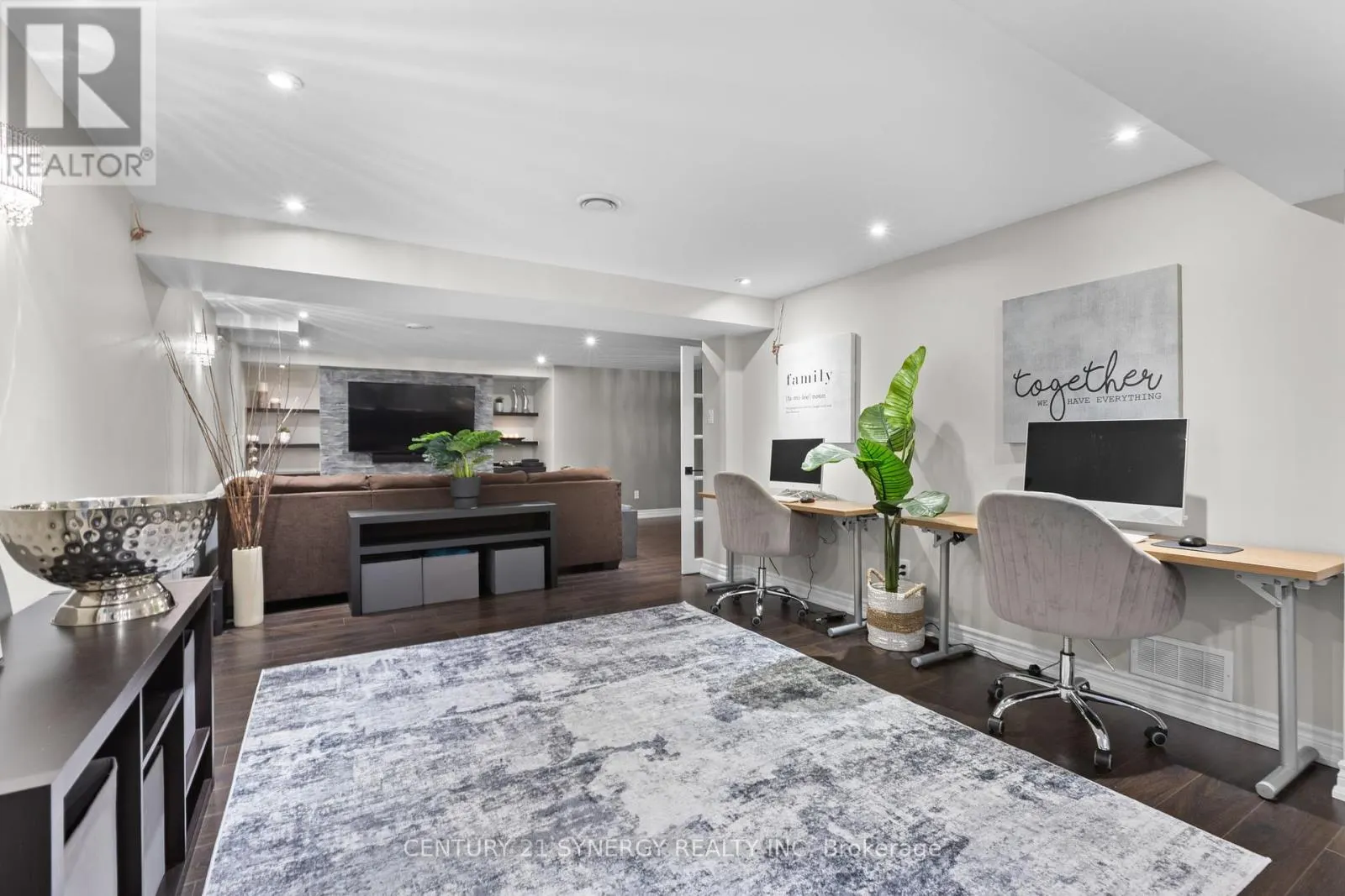 711 MERKLEY DRIVE