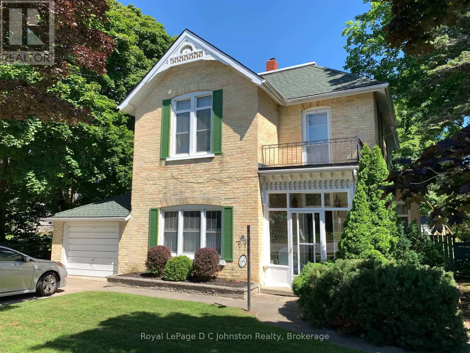 69 ALBERT STREET N