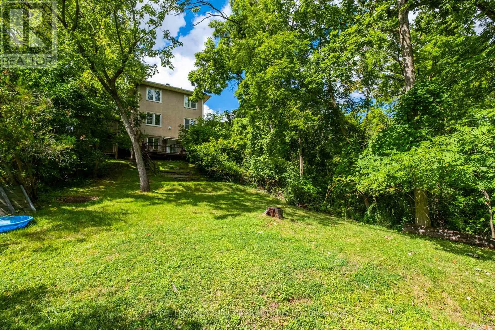 69 HILLVIEW ROAD