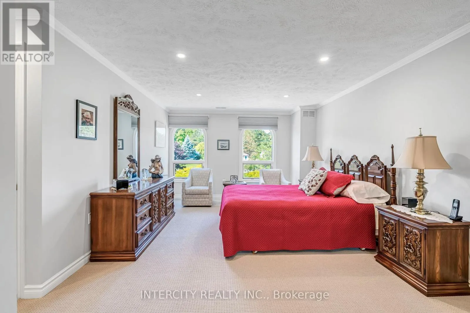 412 - 2555 3RD AVENUE W