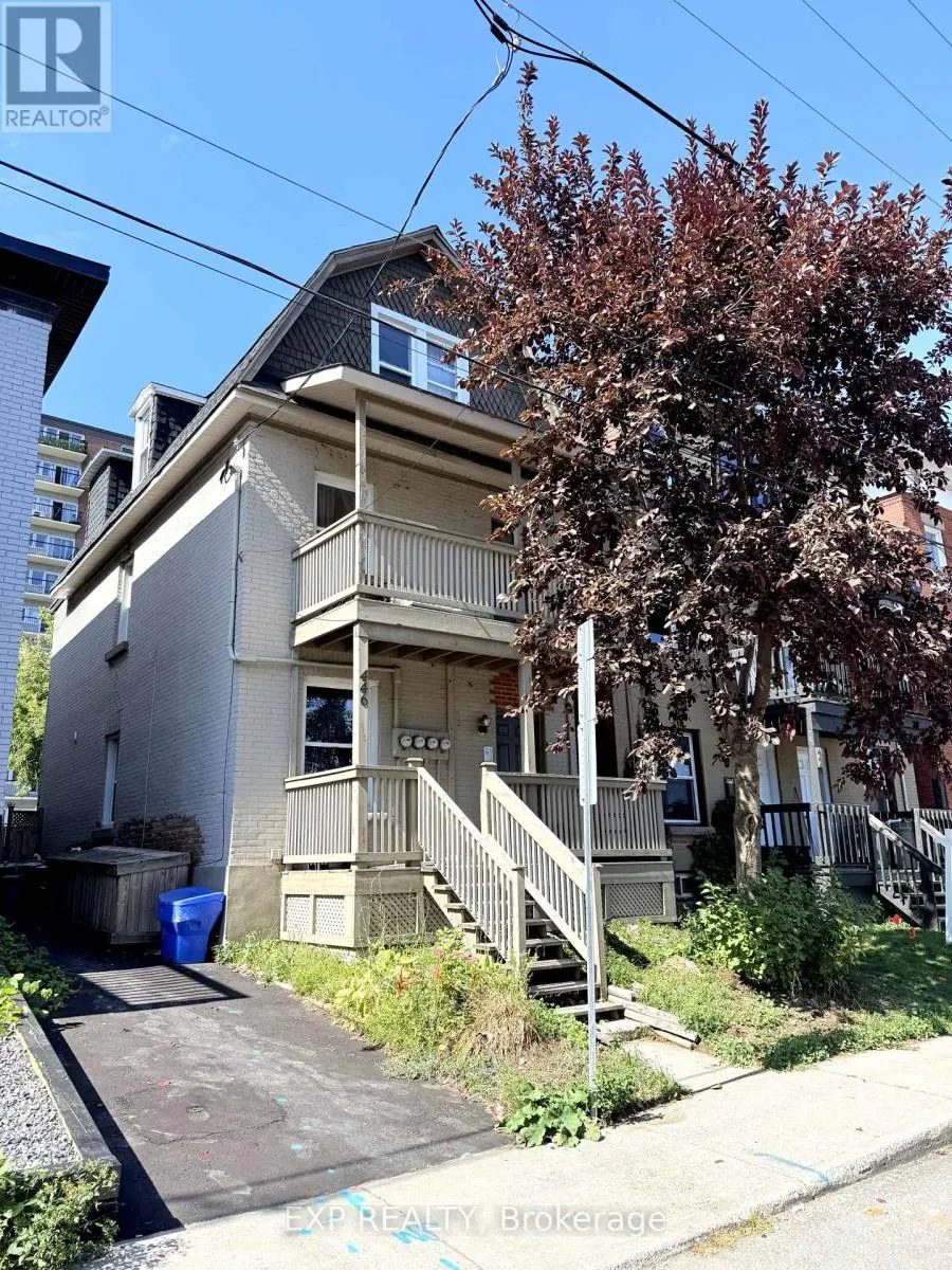 446 CAMBRIDGE STREET S