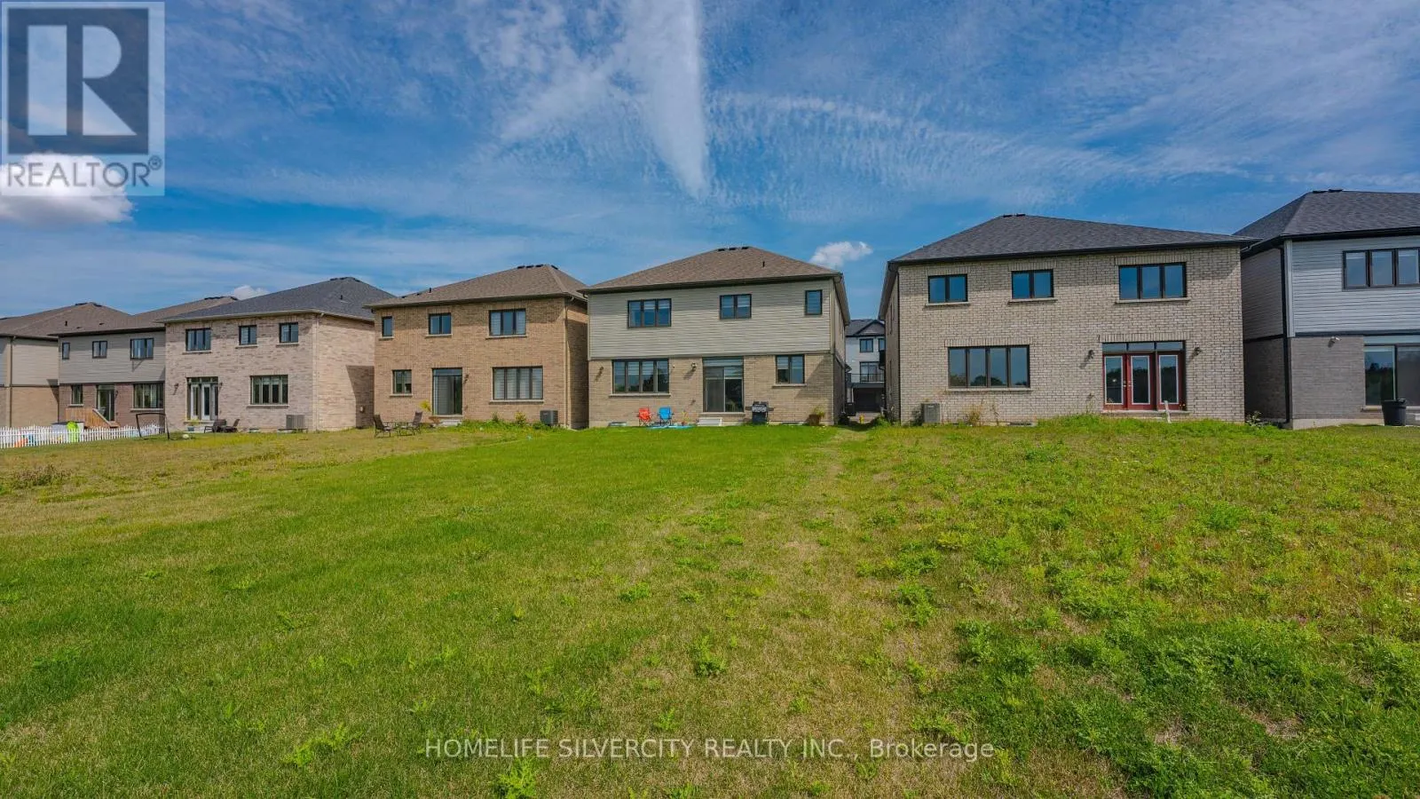 29 BEE CRESCENT