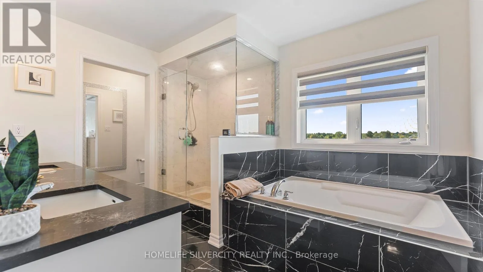 29 BEE CRESCENT