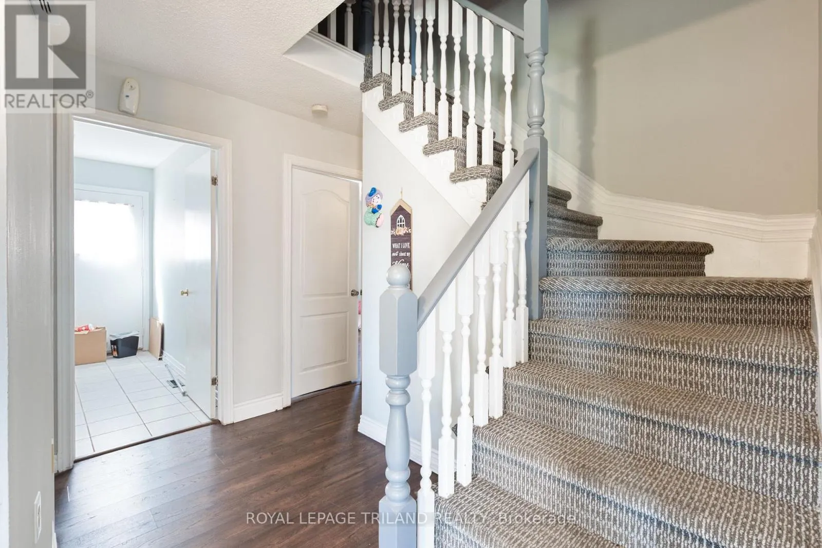 26 REDWOOD LANE