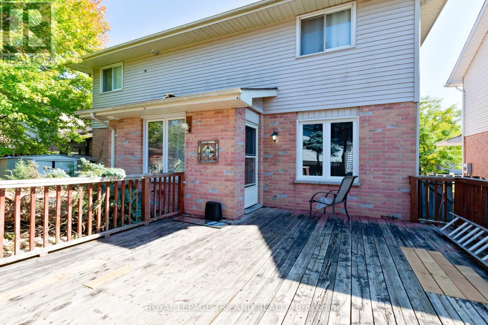 26 REDWOOD LANE