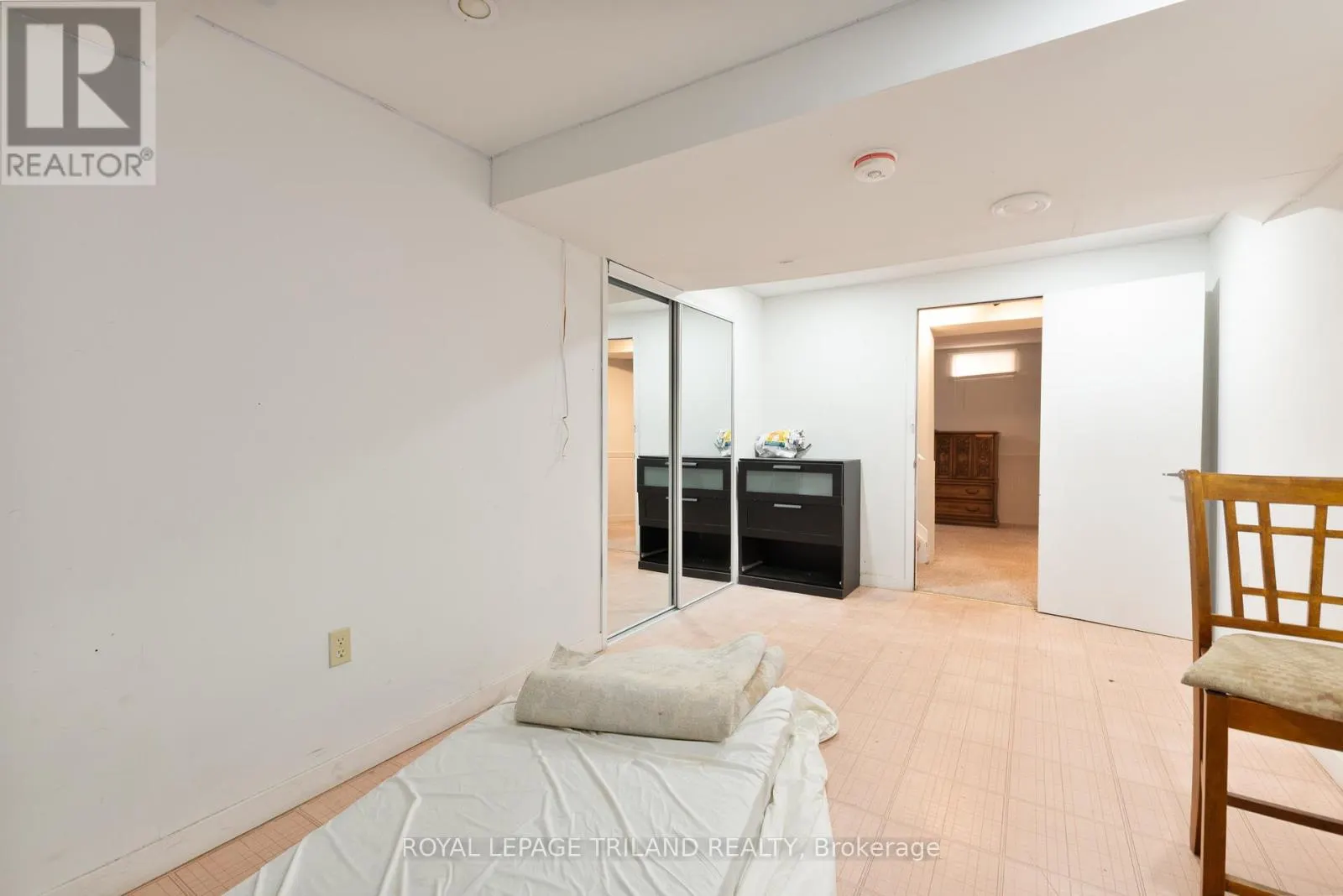 26 REDWOOD LANE