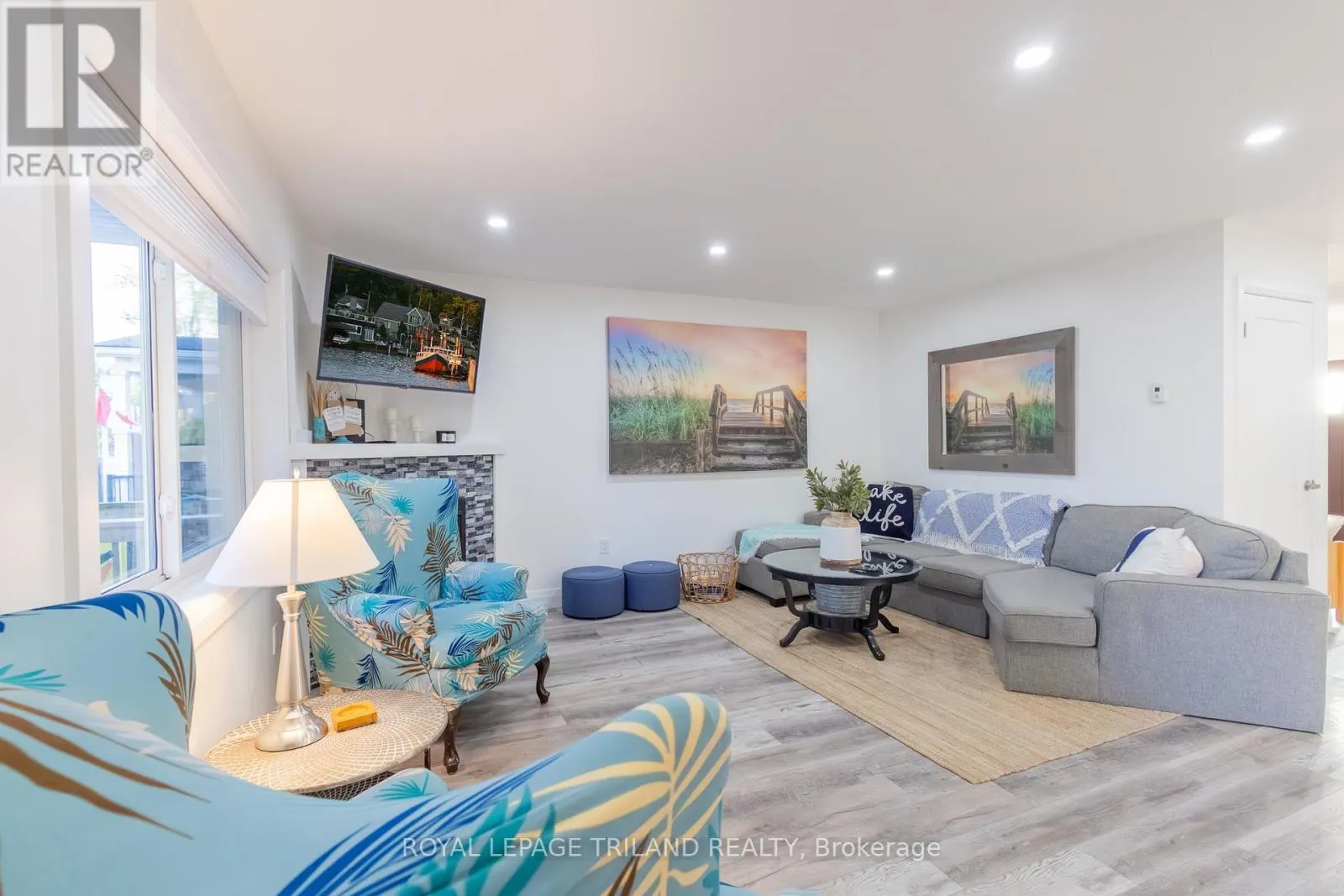 22 WONDERGROVE COURT