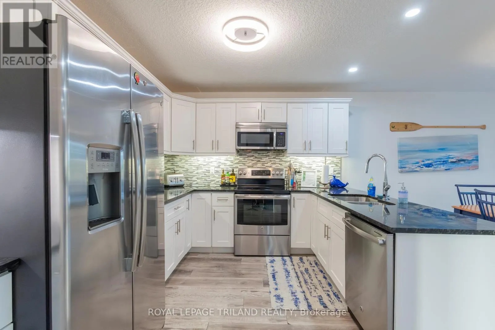 22 WONDERGROVE COURT