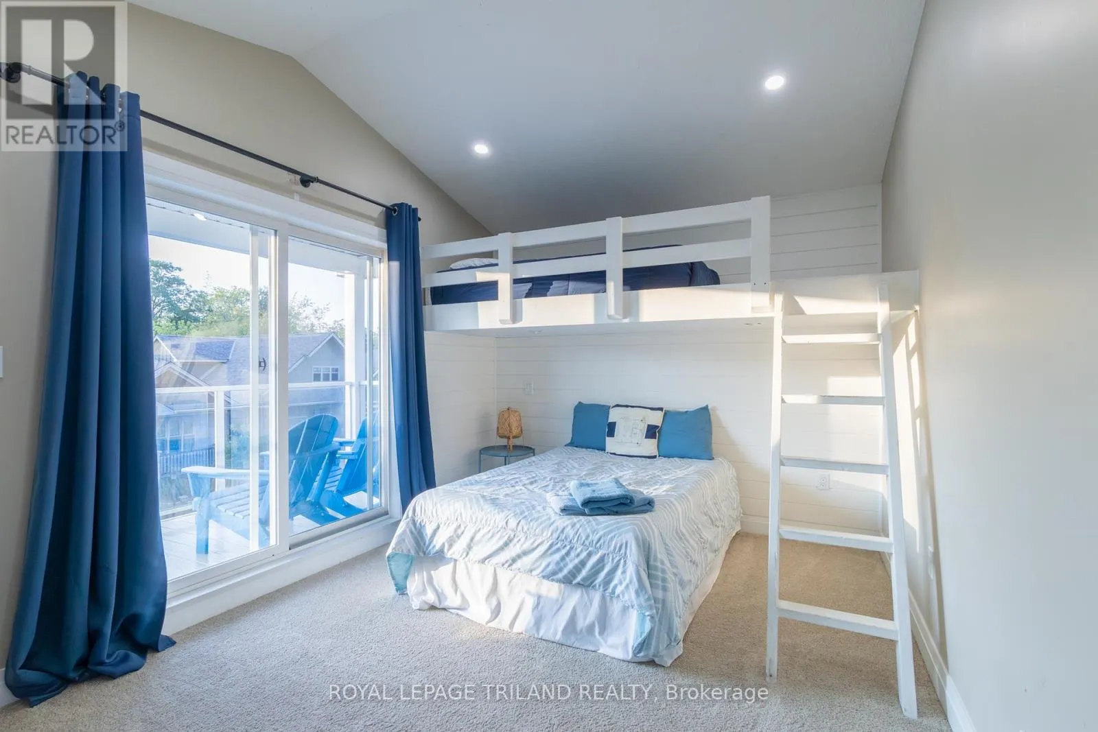 22 WONDERGROVE COURT