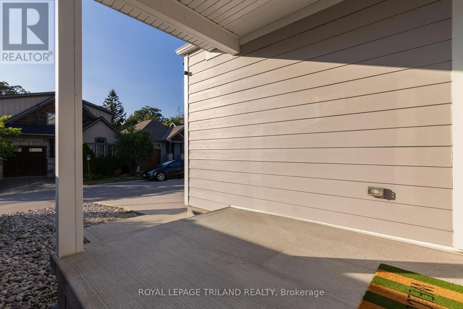 22 WONDERGROVE COURT