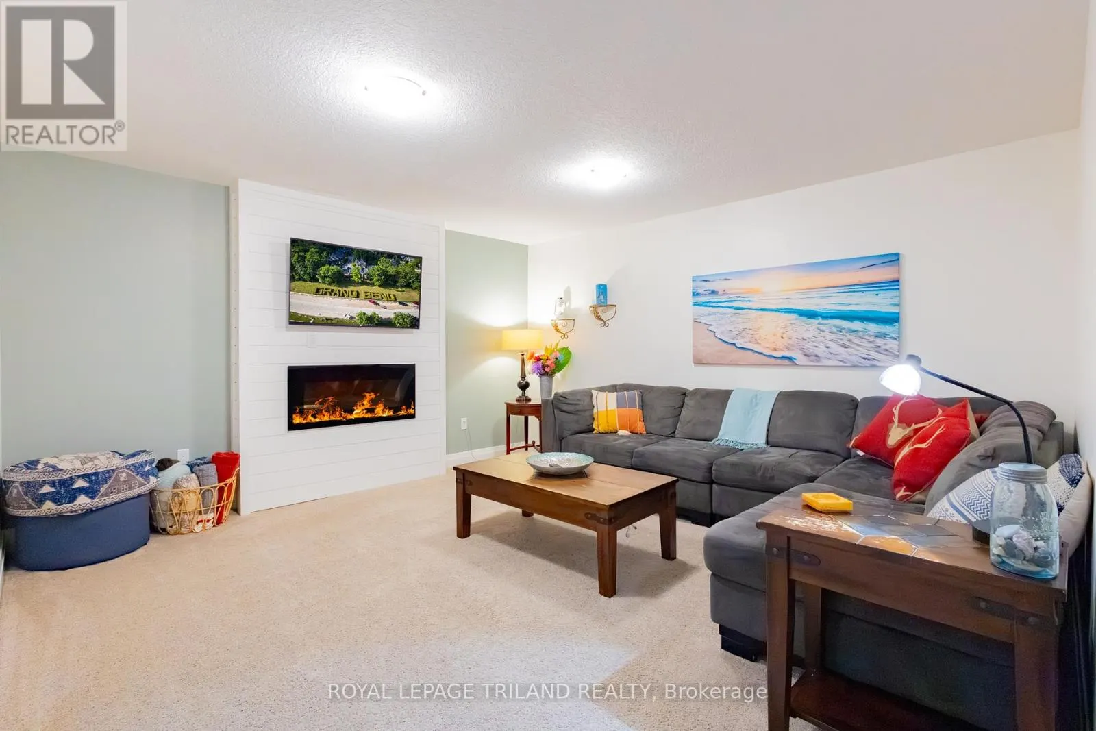 22 WONDERGROVE COURT