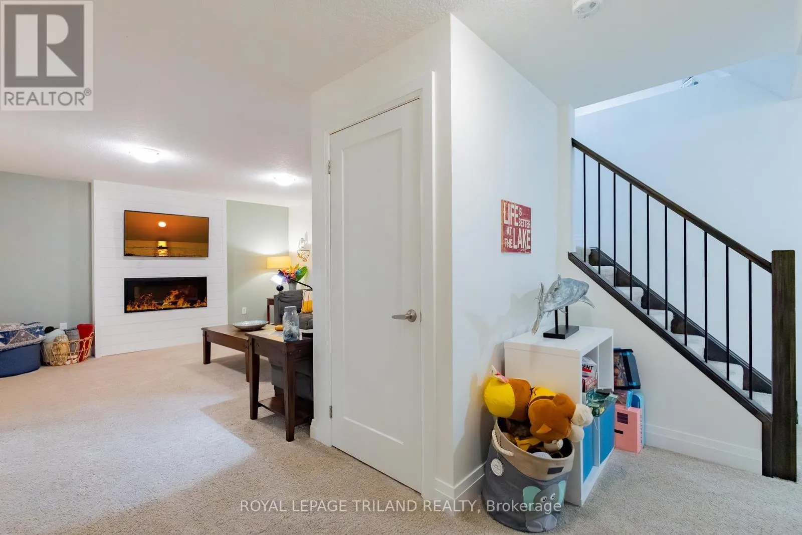 22 WONDERGROVE COURT