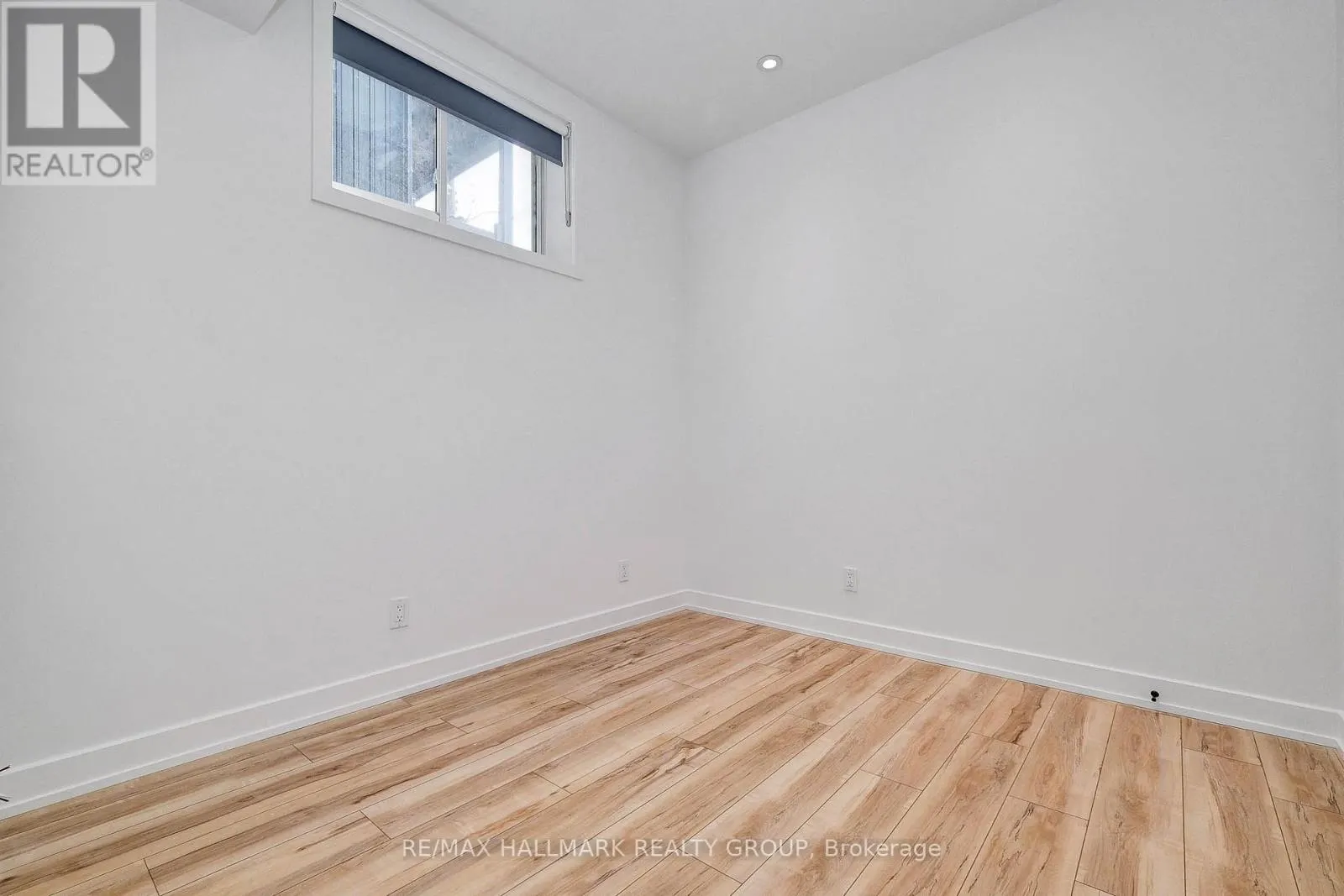 2 - 709A CARSONS ROAD