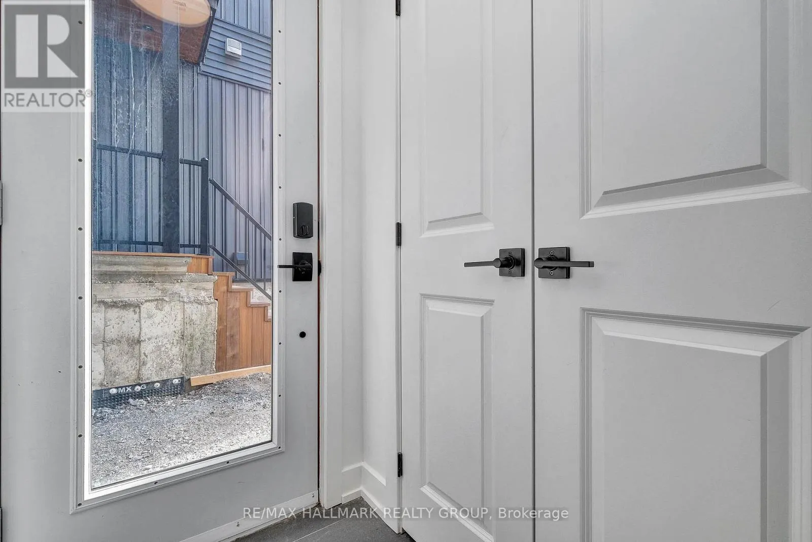 2 - 709A CARSONS ROAD