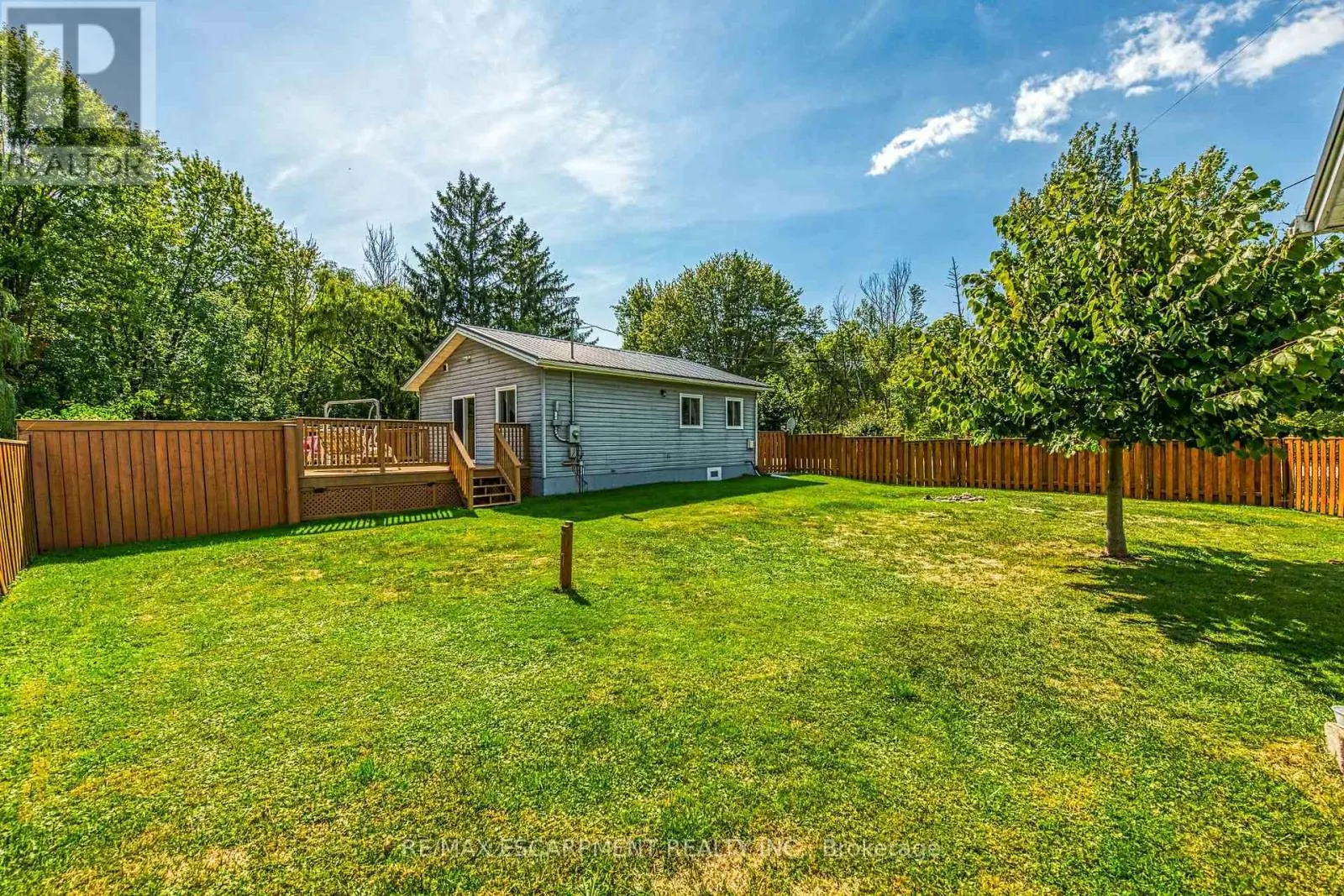8 DOWNEY ROAD