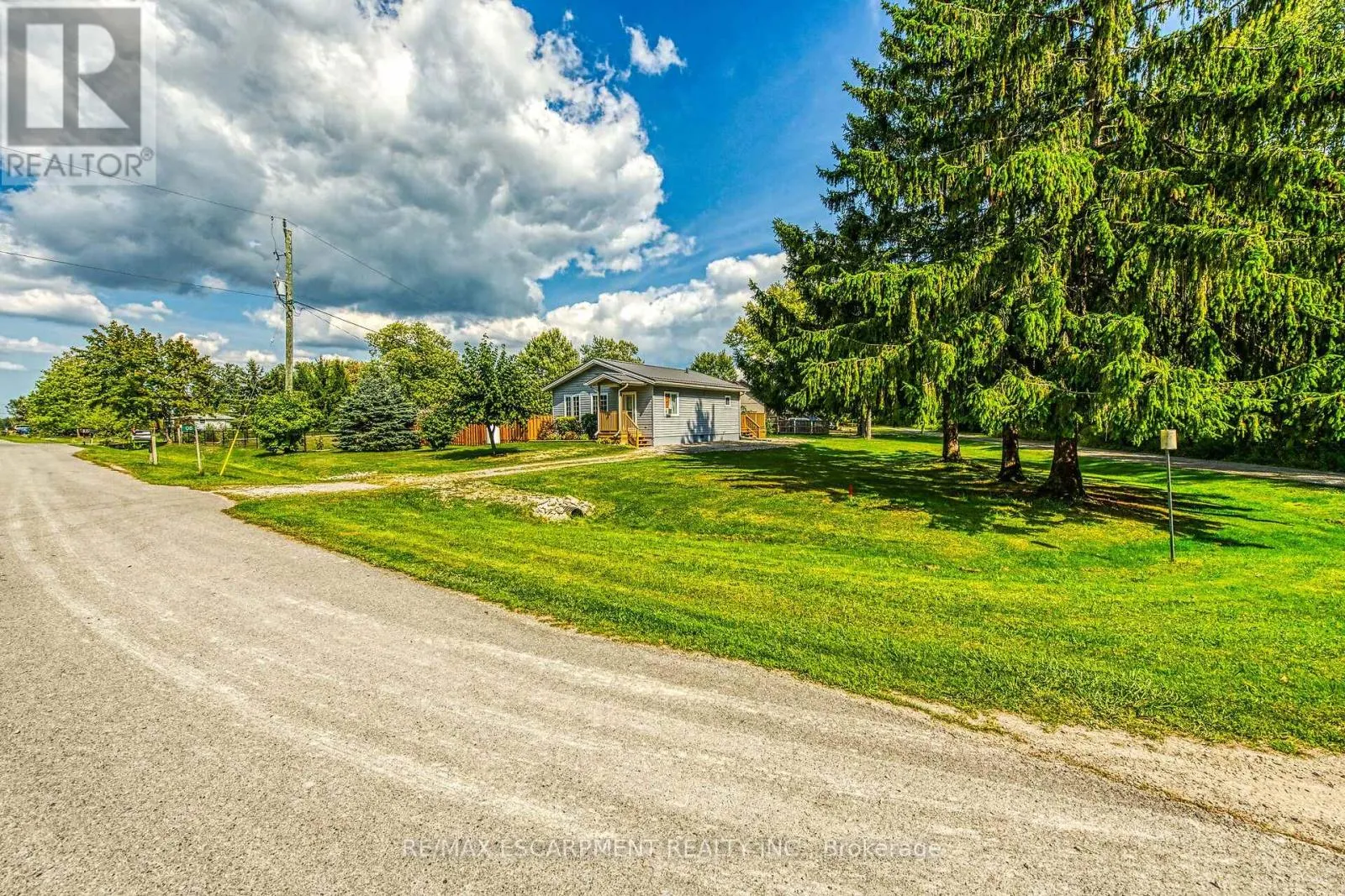 8 DOWNEY ROAD