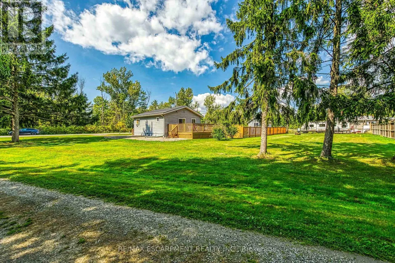 8 DOWNEY ROAD
