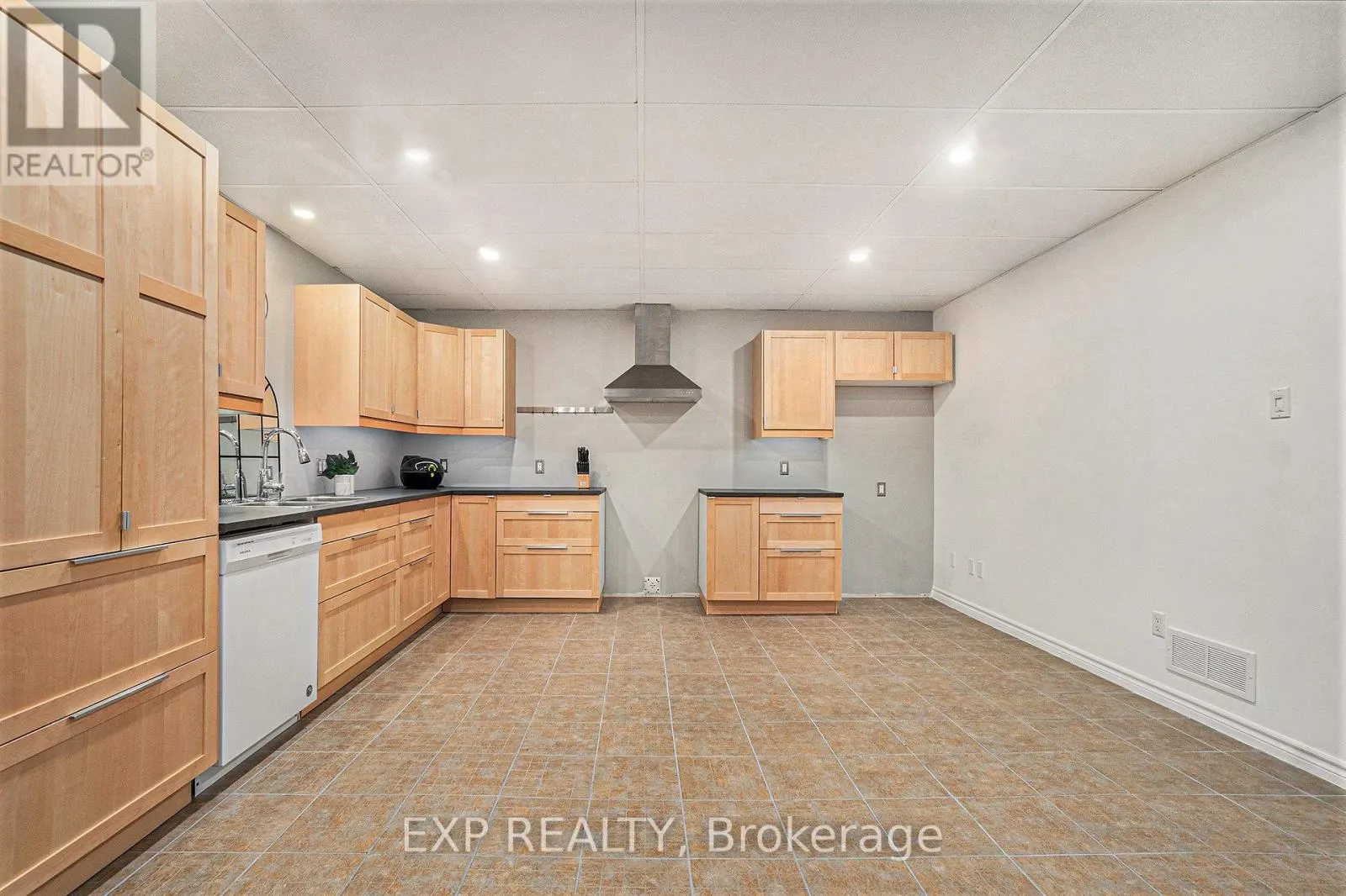 1508 ST ANDRE ROAD