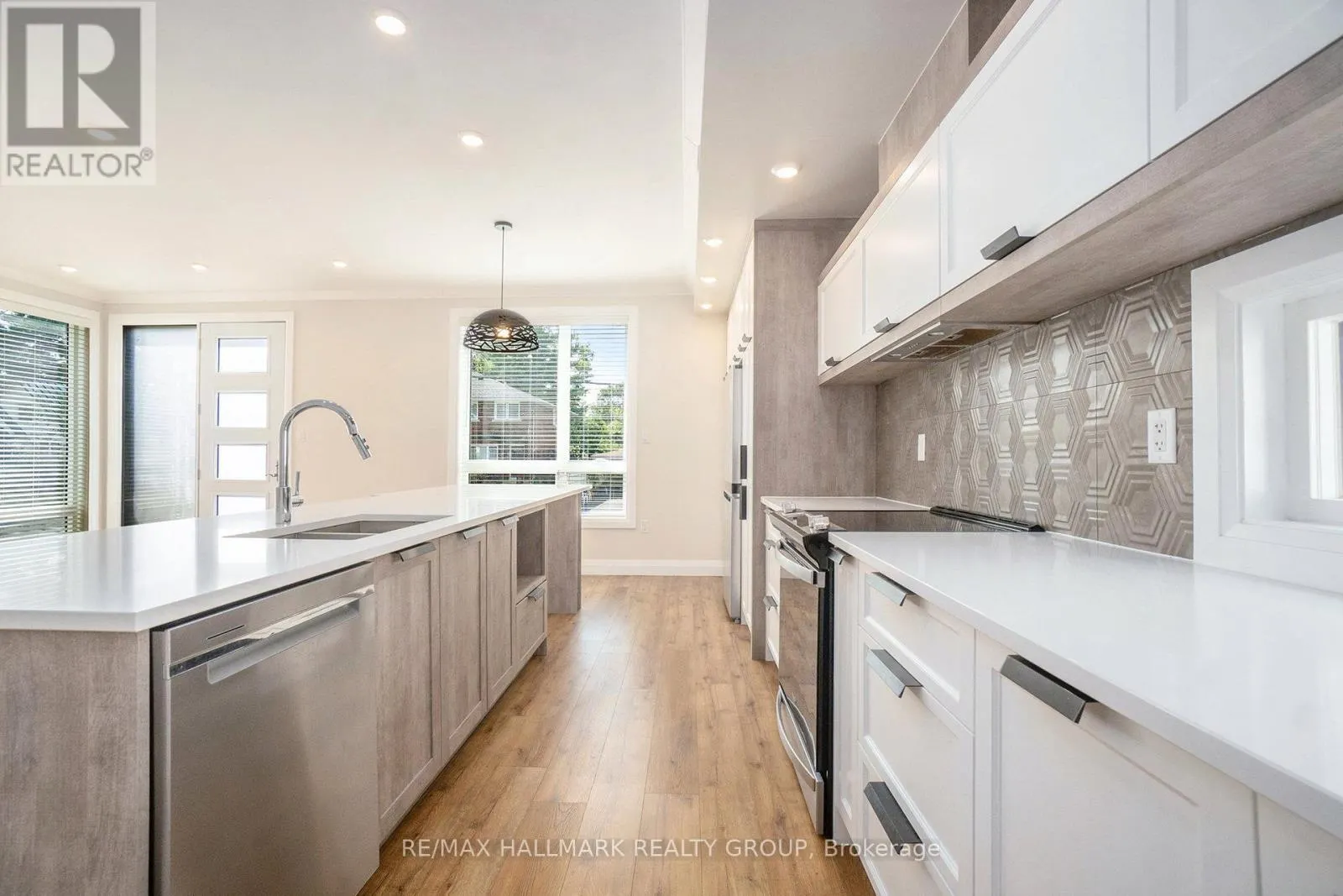 539 A BROADHEAD AVENUE
