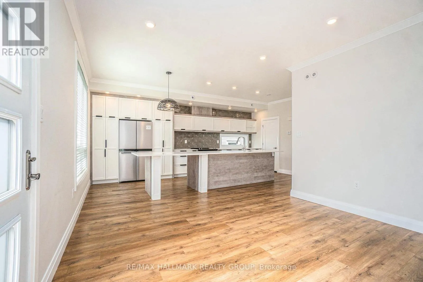 539 A BROADHEAD AVENUE
