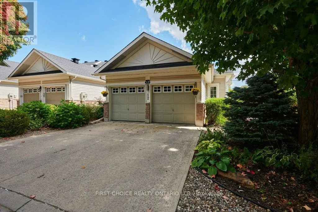 12 KINMOUNT PRIVATE