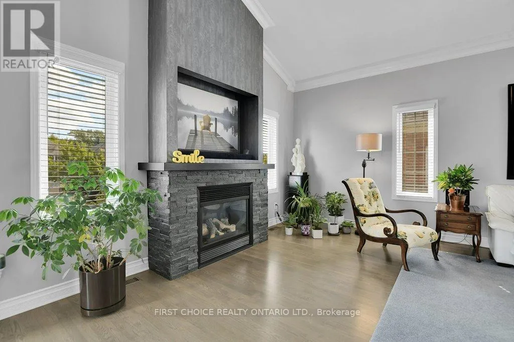 12 KINMOUNT PRIVATE