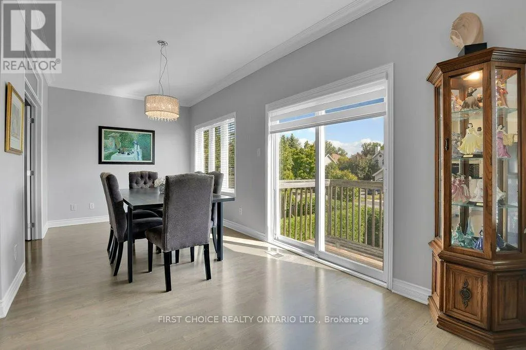 12 KINMOUNT PRIVATE