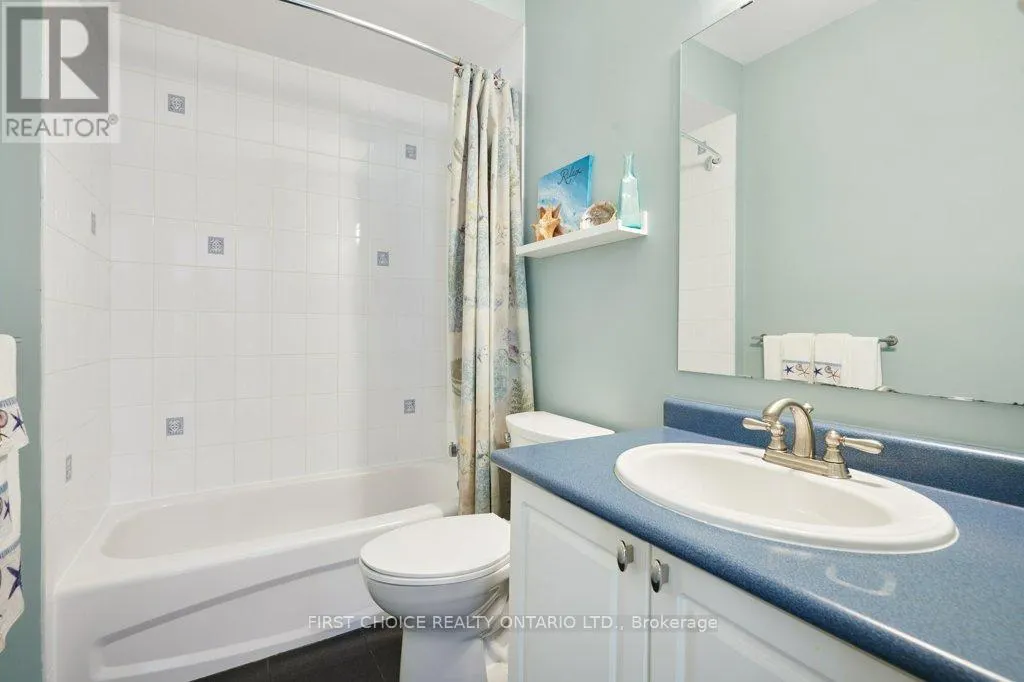 12 KINMOUNT PRIVATE