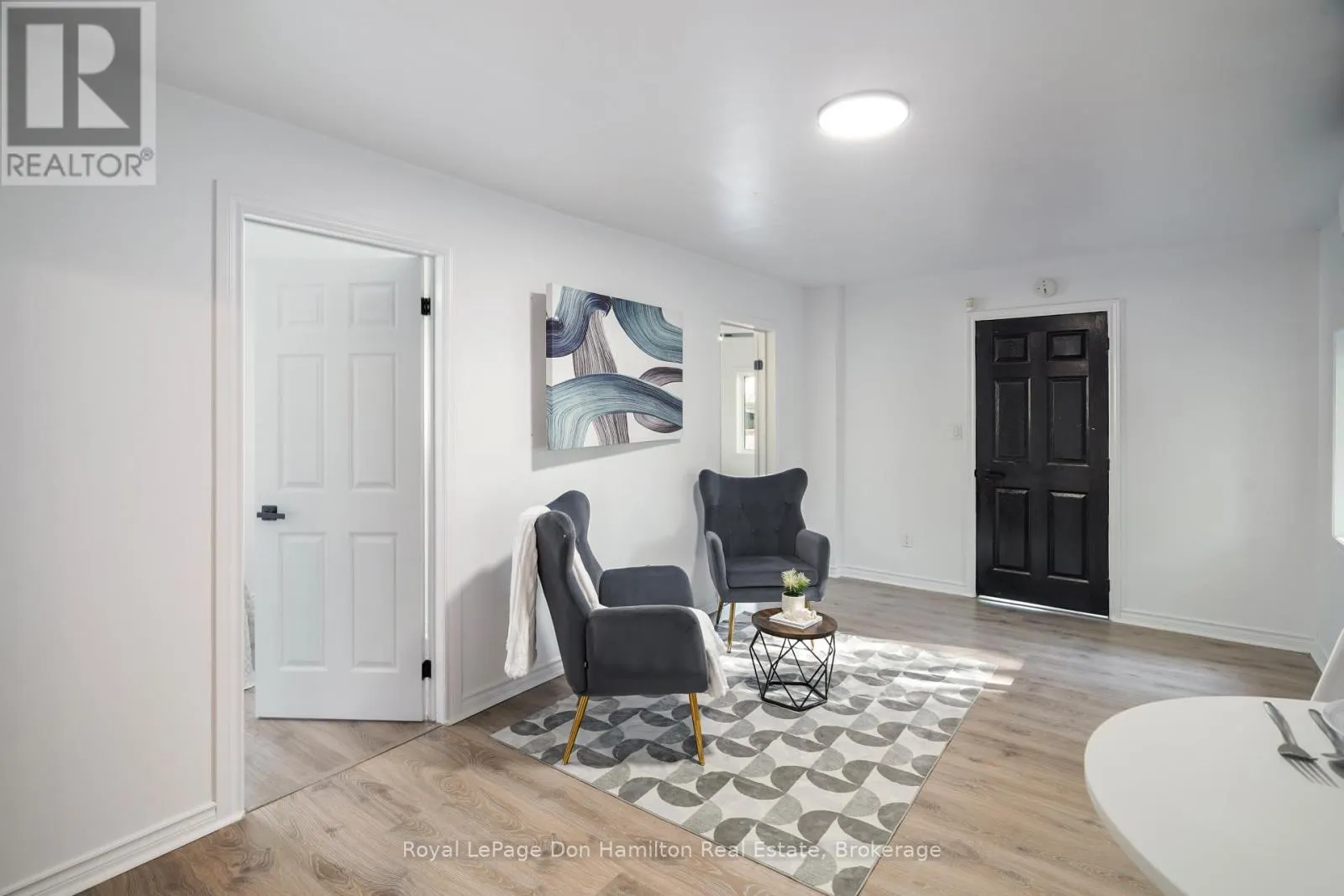 3792 GLENDALE AVENUE