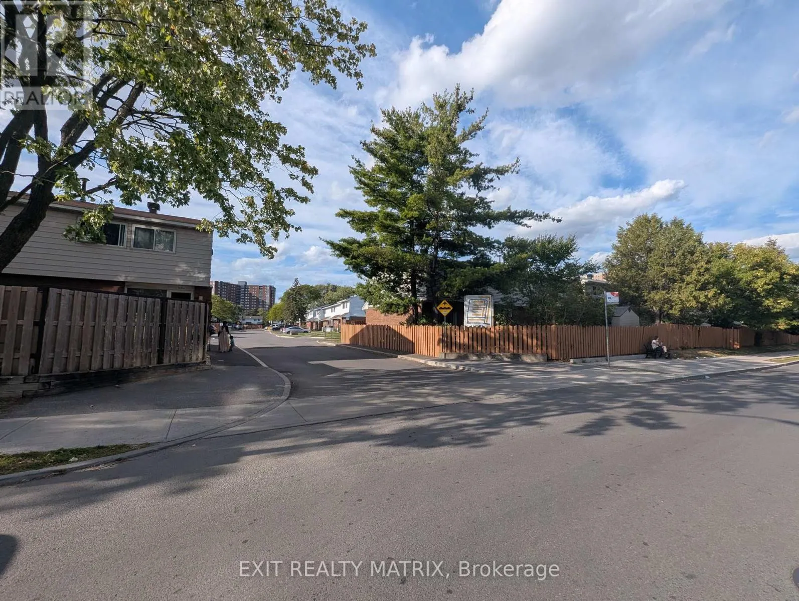 B - 1468 HEATHERINGTON ROAD