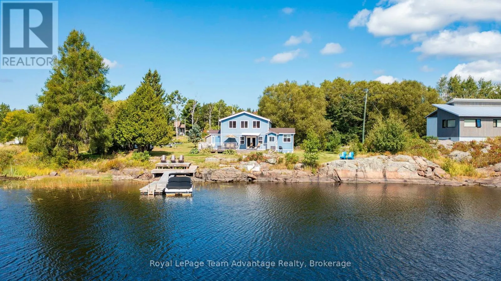 2046 RIVERSIDE DRIVE