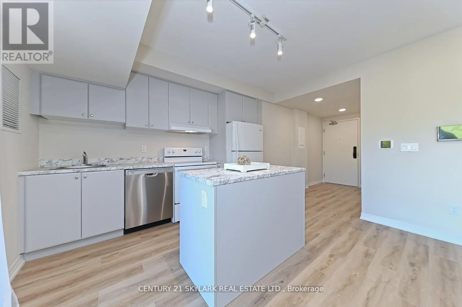 216 - 50 HERRICK AVE AVENUE N