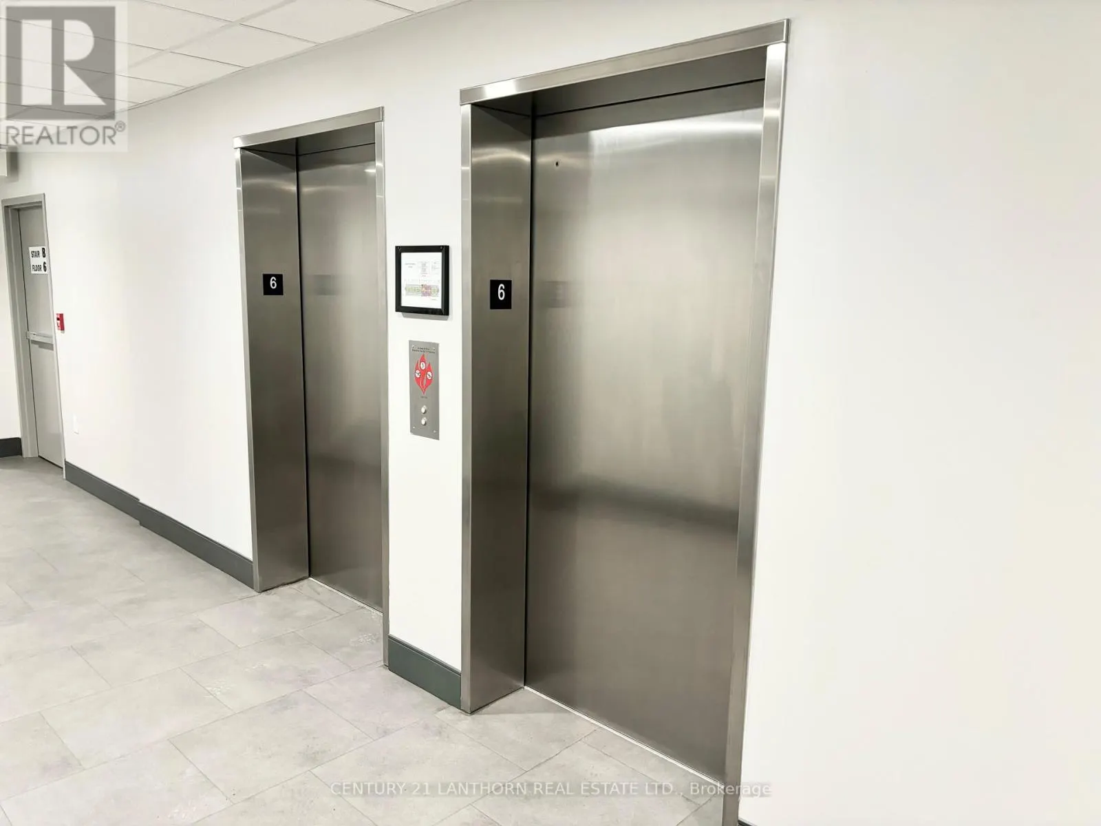 218 - 135 STATION STREET S, #218