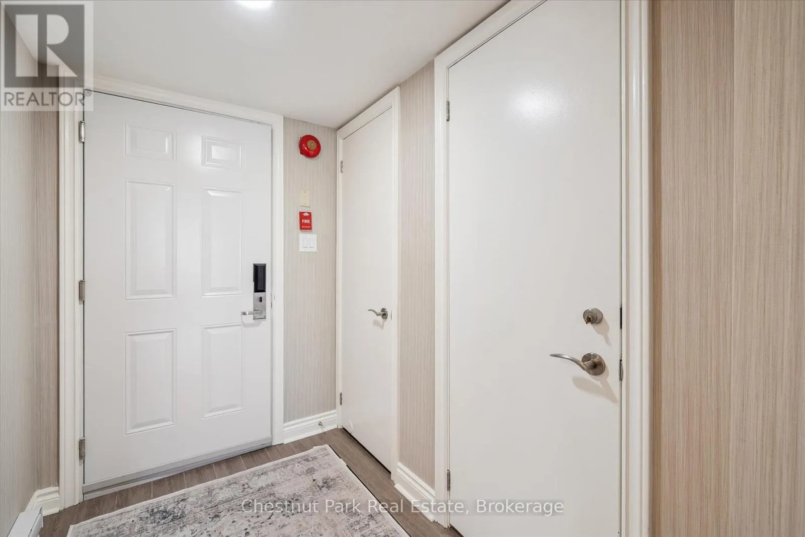 31-303 - 1235 DEERHURST DRIVE, #31-303