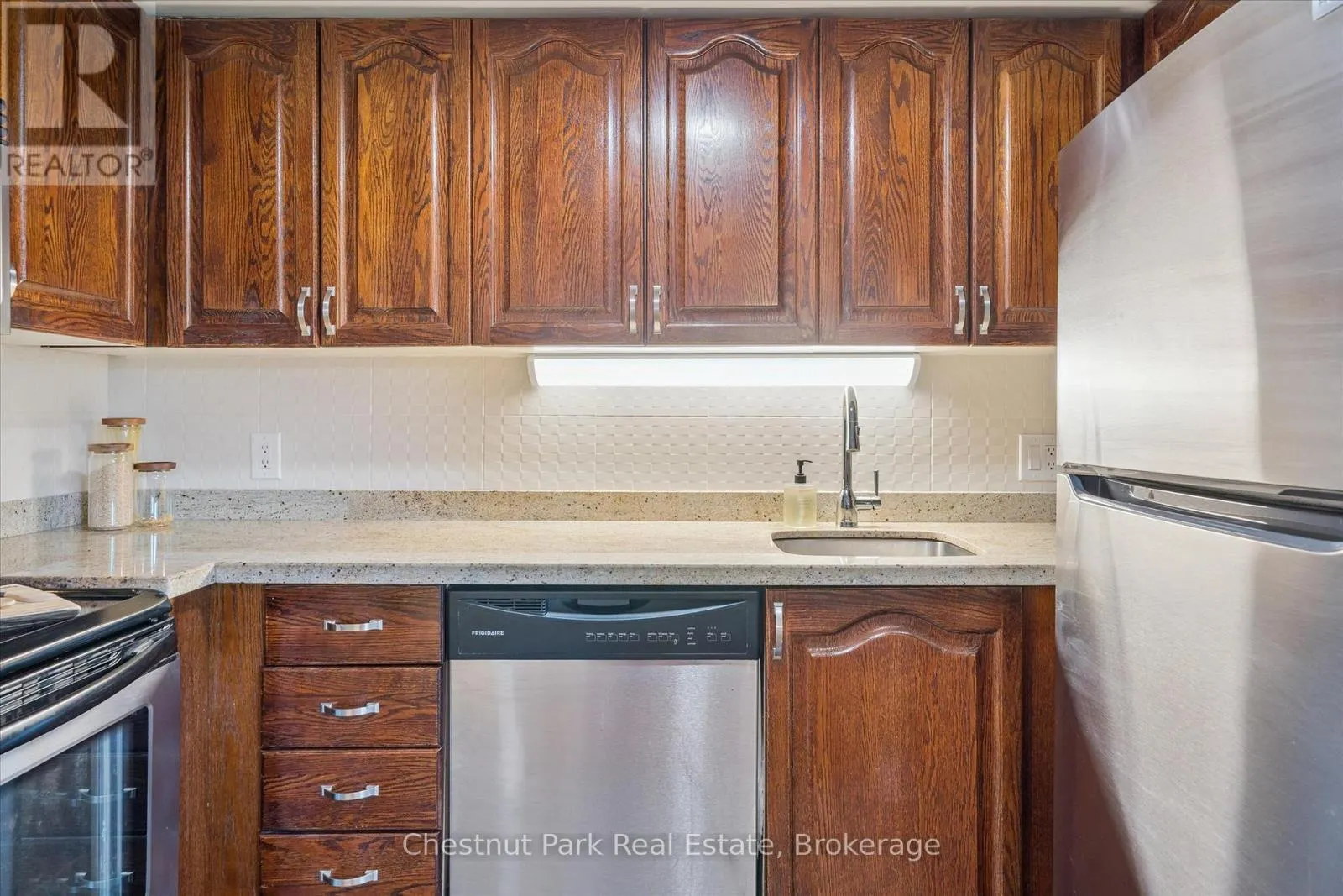 31-303 - 1235 DEERHURST DRIVE, #31-303