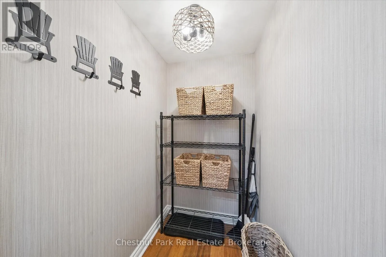 31-303 - 1235 DEERHURST DRIVE, #31-303