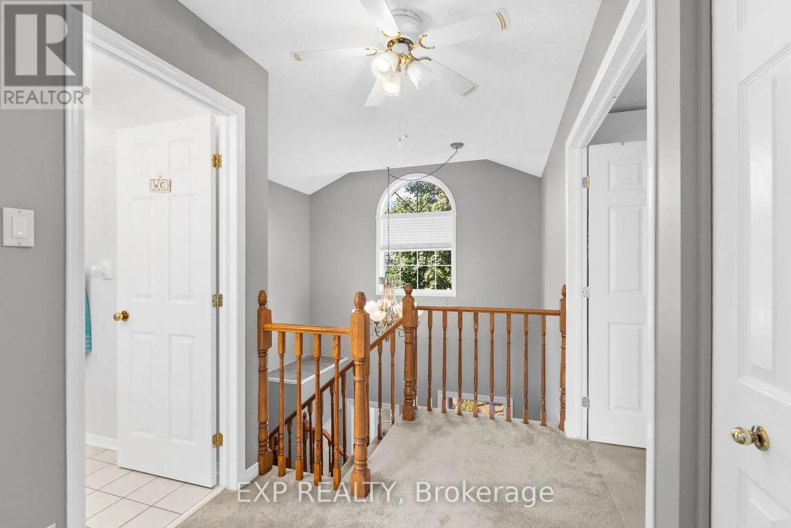 18 GOLDERS GREEN LANE